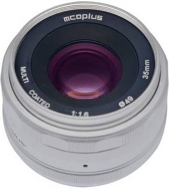 McoPlus MCO35 mm F/1.6 Fujifilm Zilver